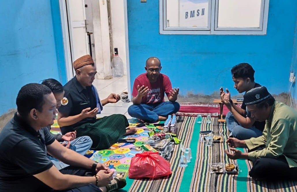 Doa Jurnalis Al-Qalam Menggema dari Cibinong, Lima Wartawan Hilang Kontak Didoakan Selamat