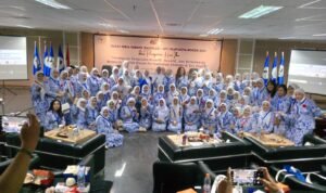 434d1a30f4c0-65